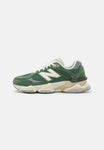 New Balance 9060 Nori